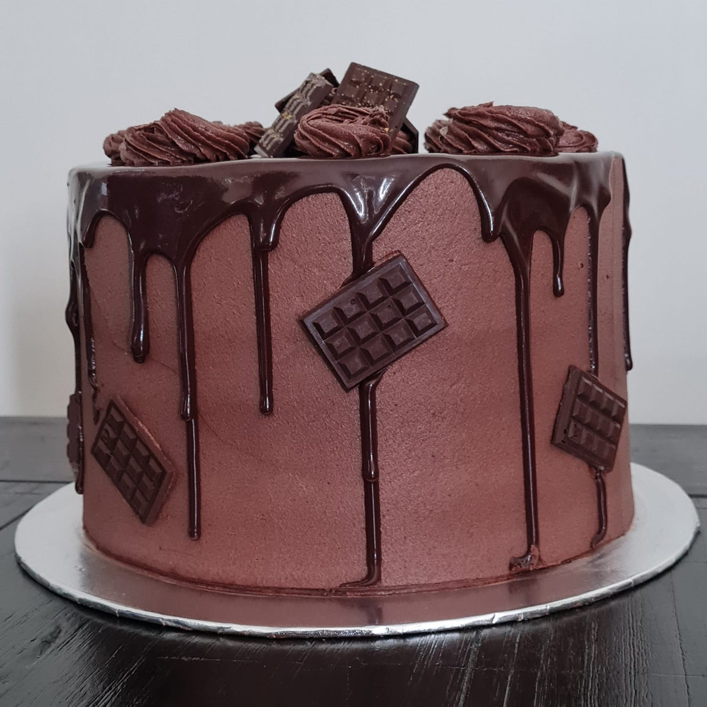 Chocolate Drip Cake